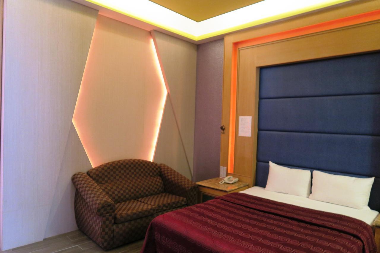 富晴汽車旅館fu Ching Motel Zhangua Zewnętrze zdjęcie
